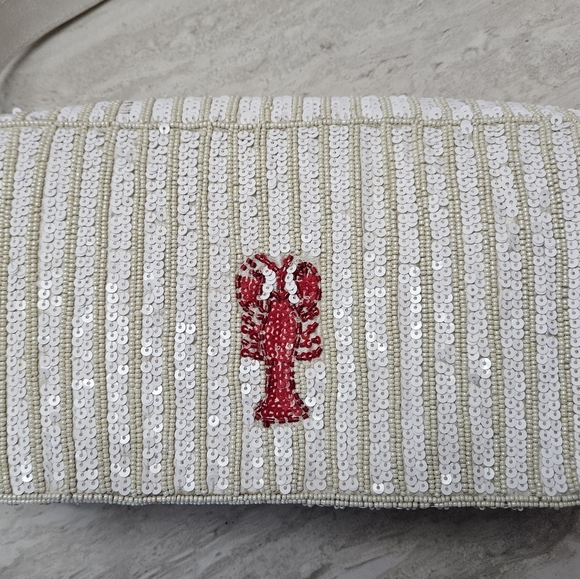 Viral Handcrafted in India Beaded Lobster Shoulder Bag 🦞 NWT - Picture 4 of 9